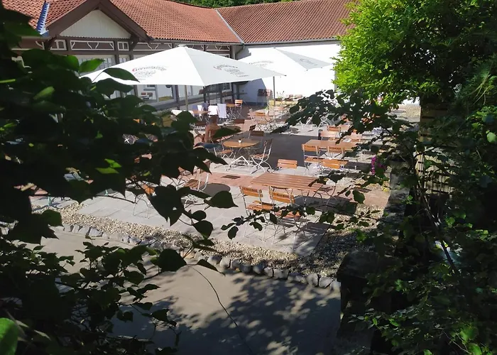 Wellnesshotel Waldquartier Gmbh Ig