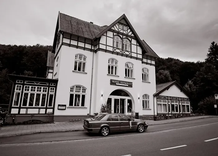 Wellnesshotel Waldquartier Gmbh Ig