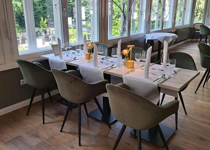 Wellnesshotel Waldquartier Gmbh Ig